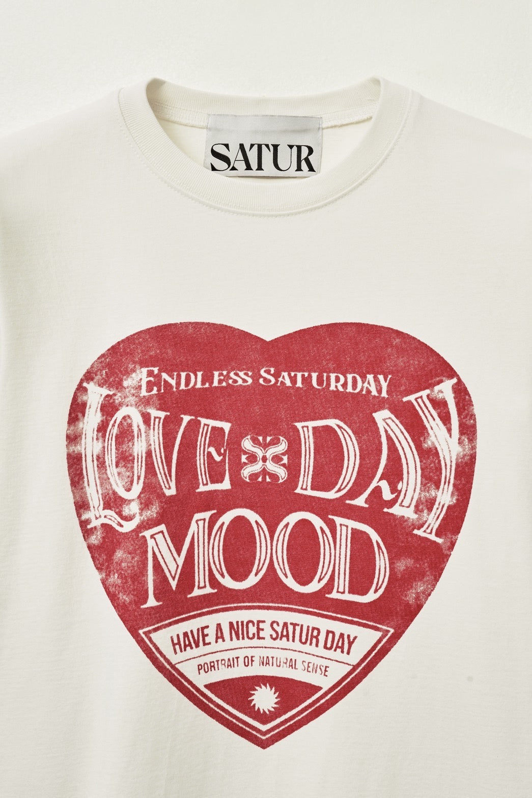 (M) Saturday Retro Mood Graphic T-shirts