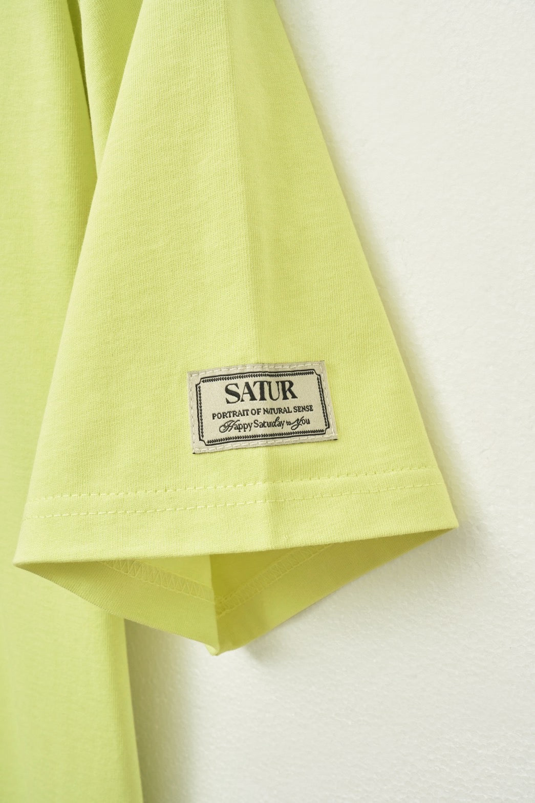 (M) Classic Small Logo T-shirt