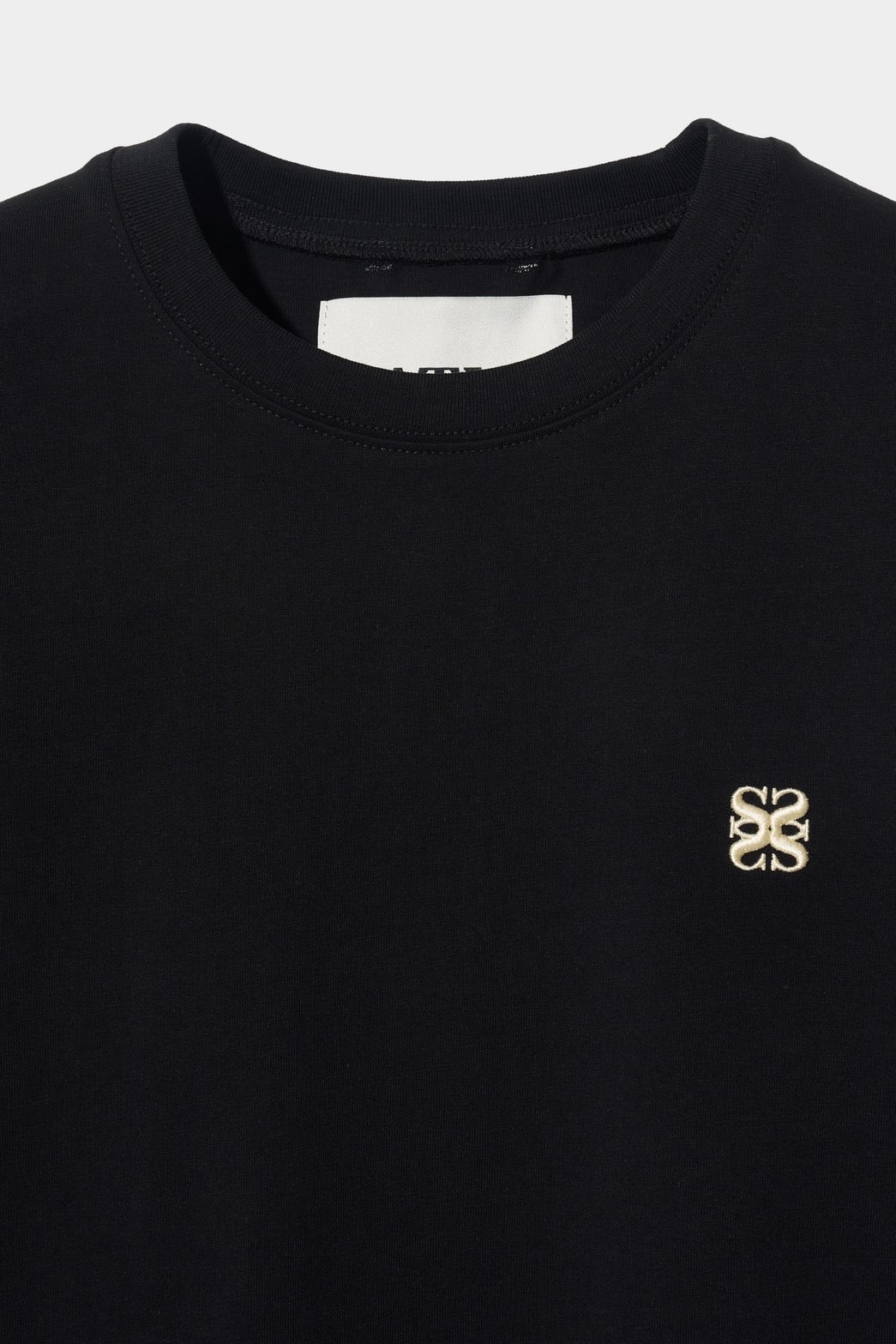 (M) Classic Small Logo T-shirt