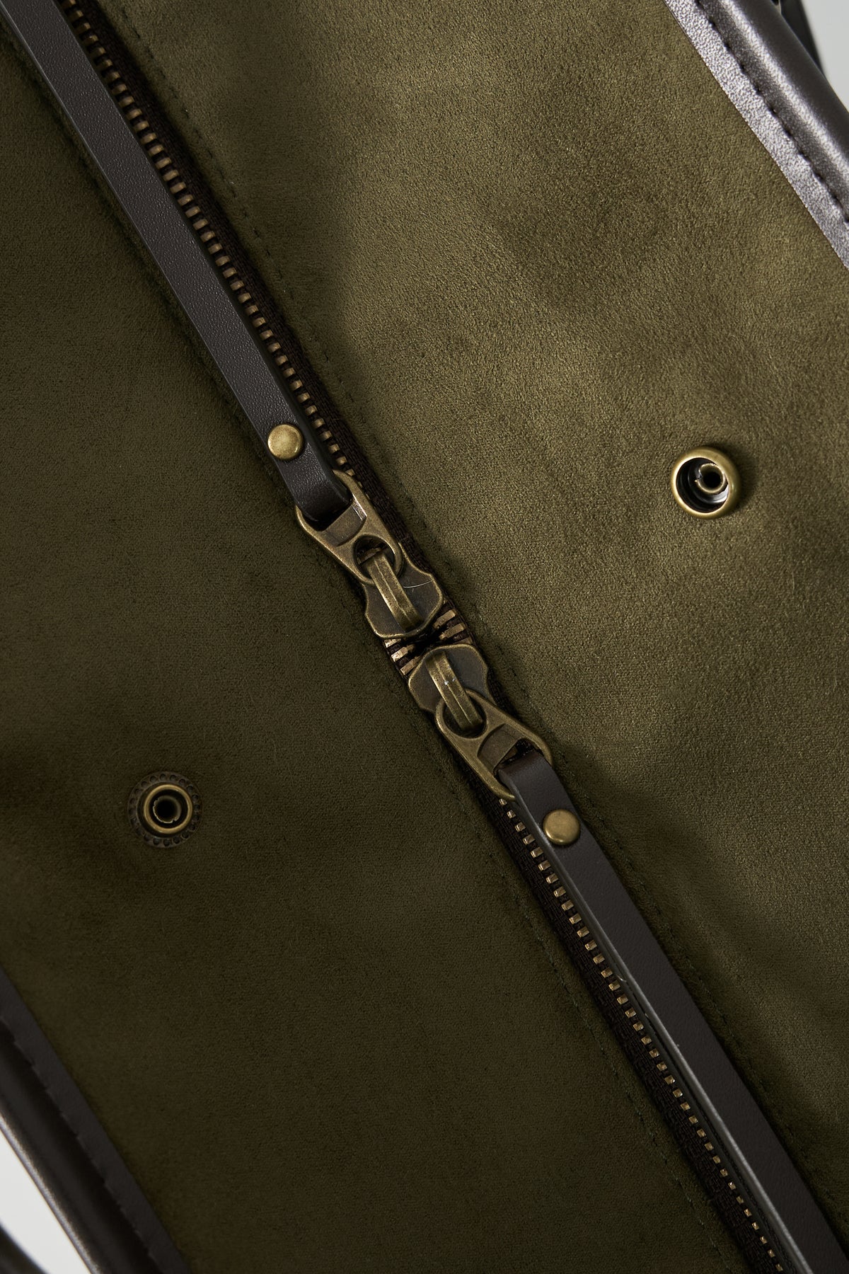 (M) Verona Synthetic Suede Big Boston Bag