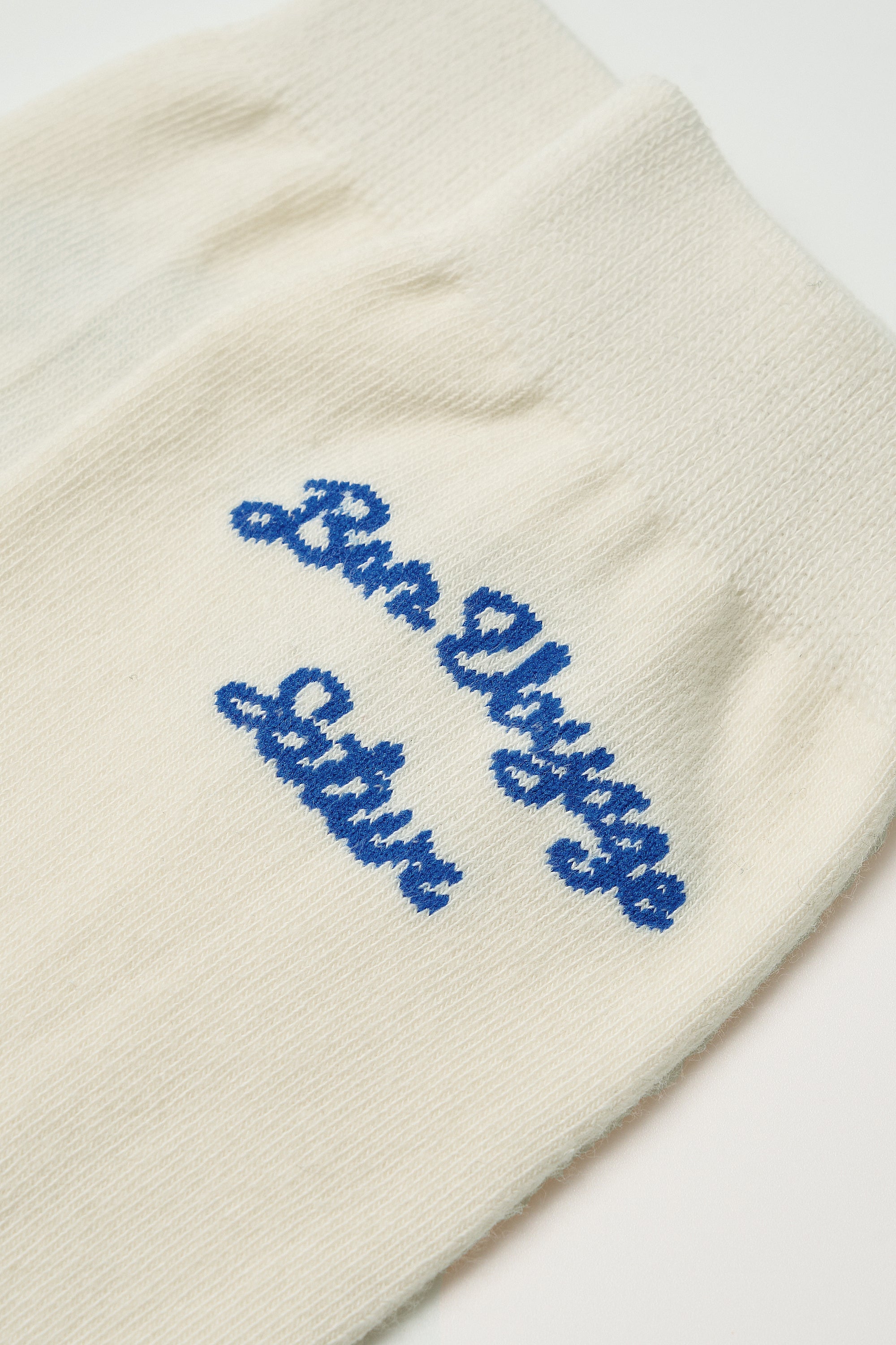 Plain Bon Voyage Socks