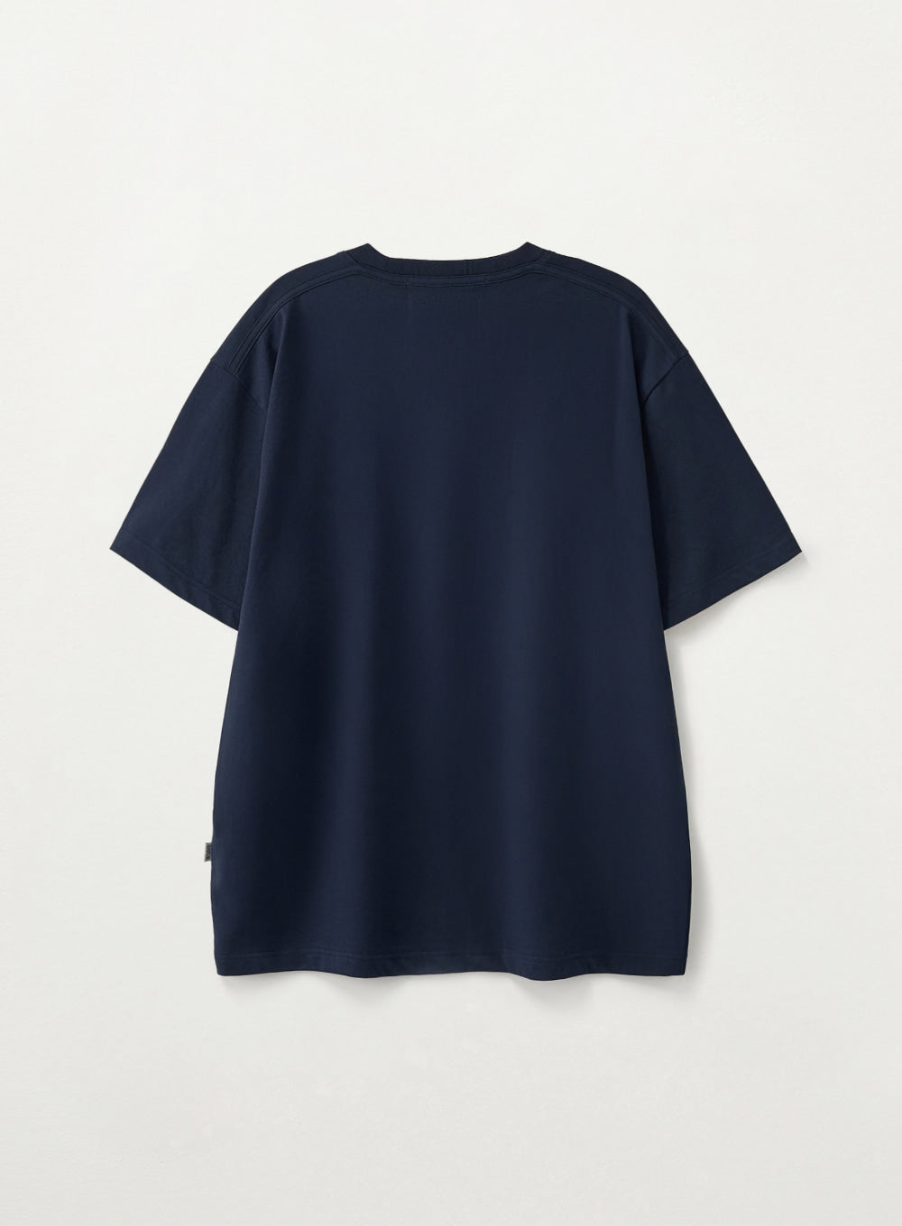 (U) Loren Classic Logo T-shirt