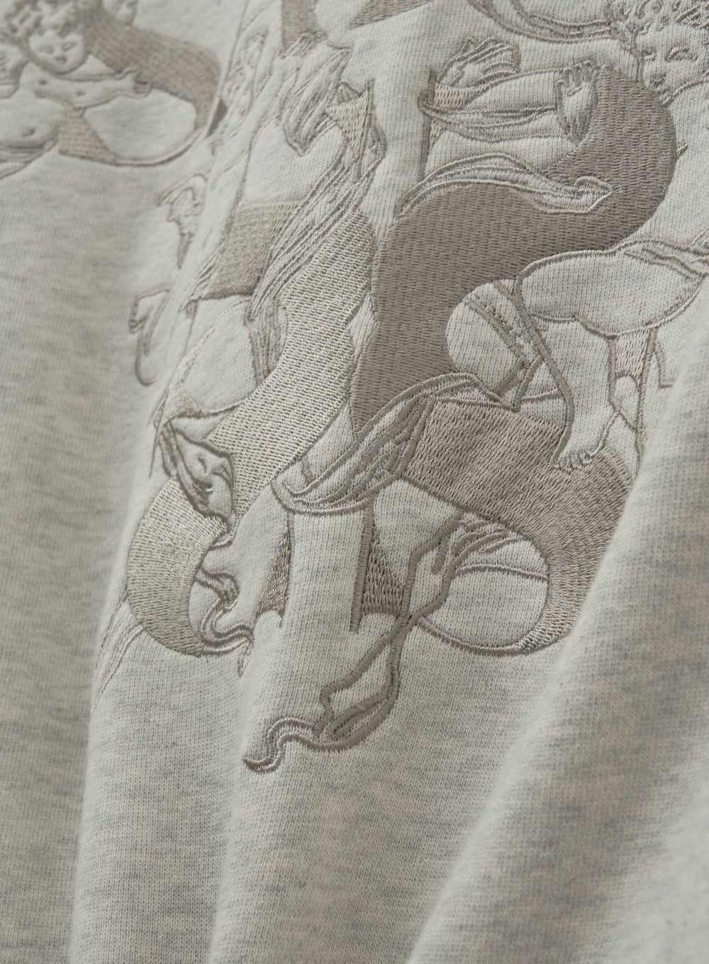 U) Satur Angel Sweatshirt