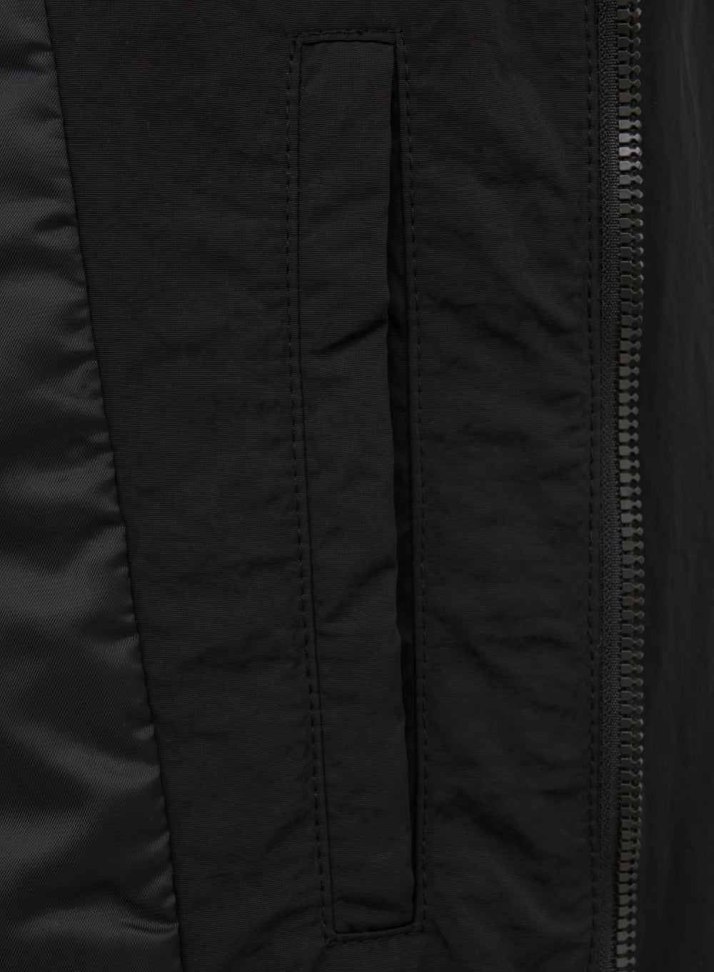 M) Nylon Padded Bomber Jacket