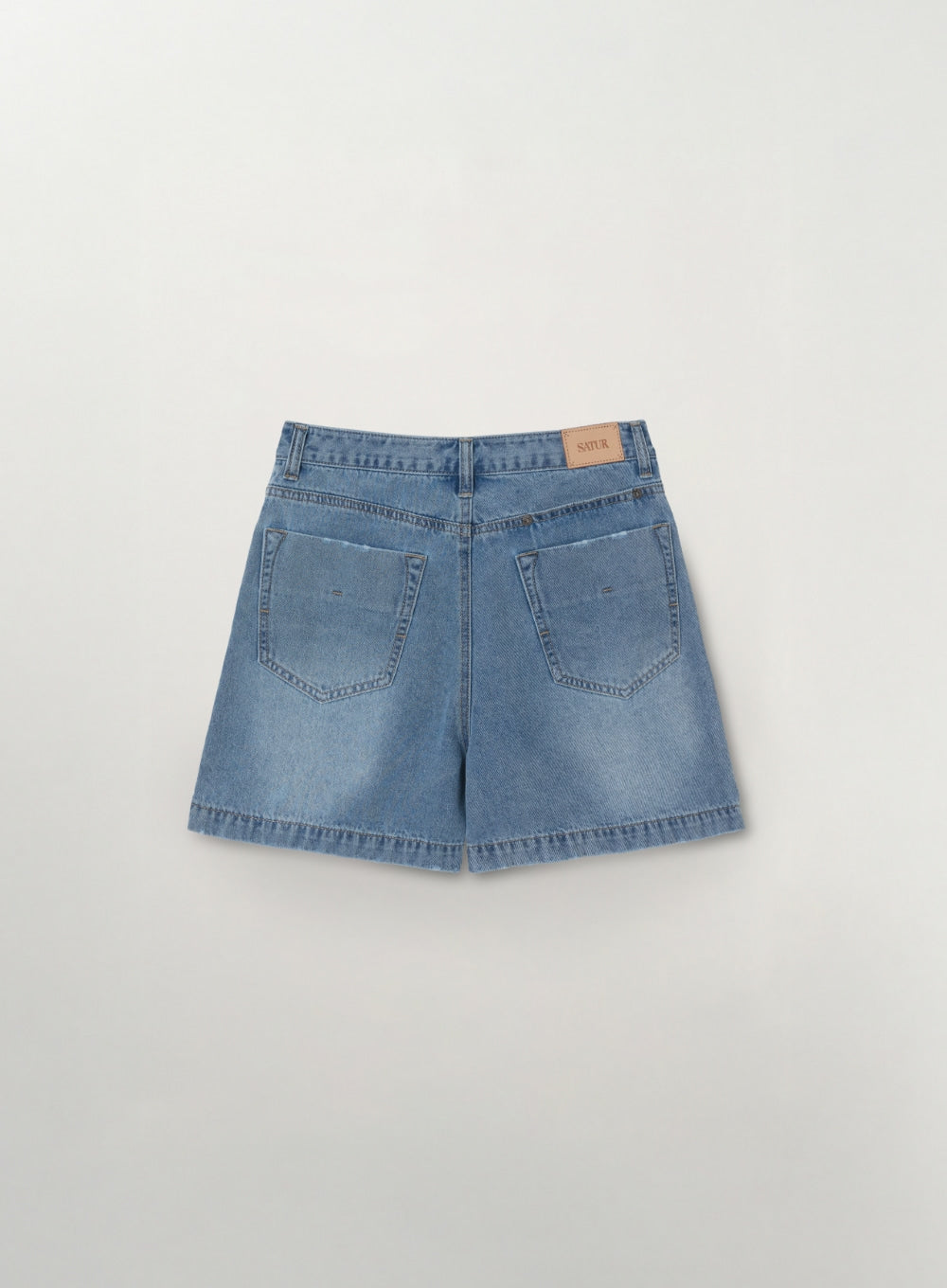 (W) Washed Denim Shorts