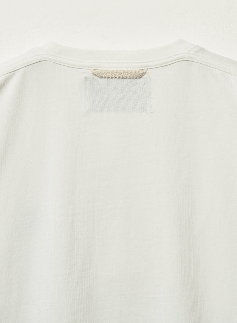 (W) Classic Small Logo T-shirt