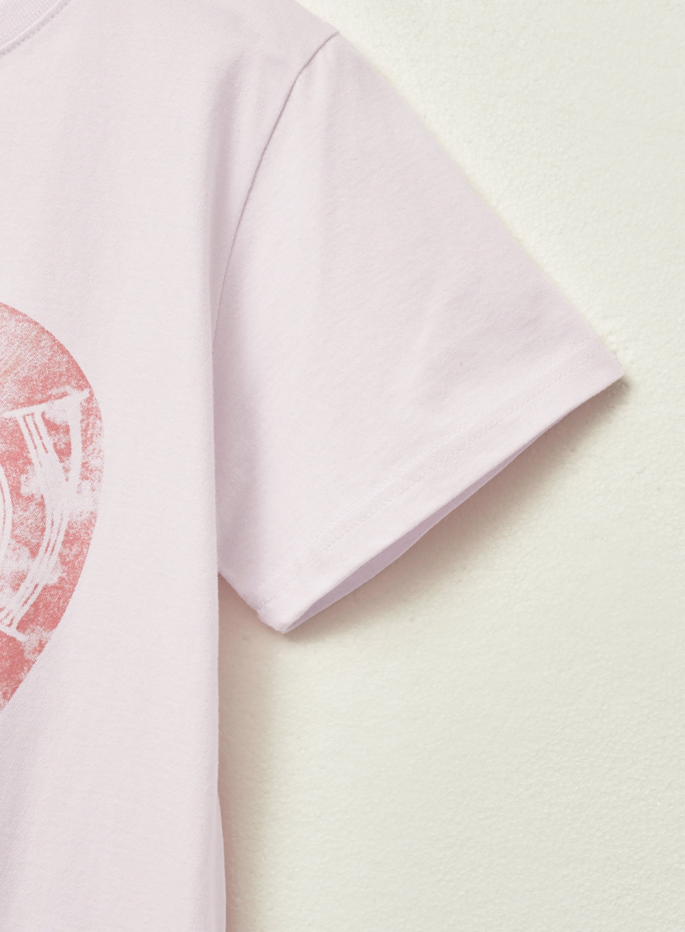 (W) Saturday Retro Mood Graphic T-shirts